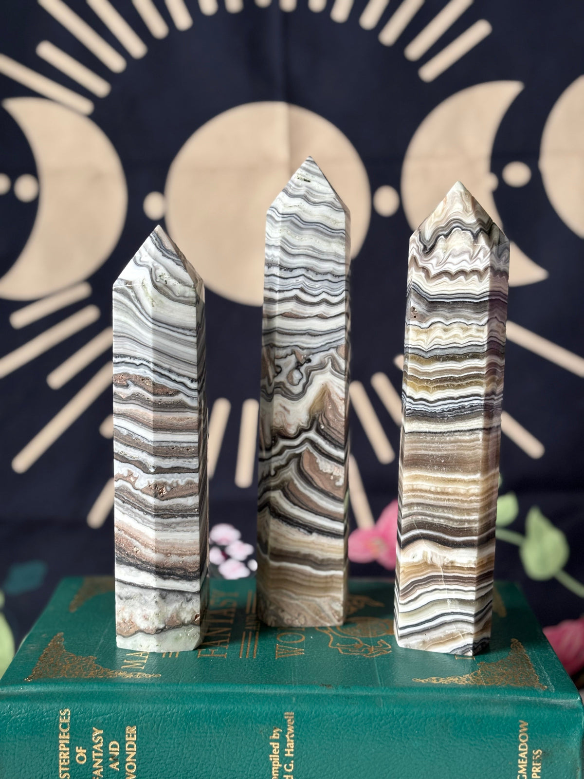 Extra large zebra calcite crystal tower with black and white banding
