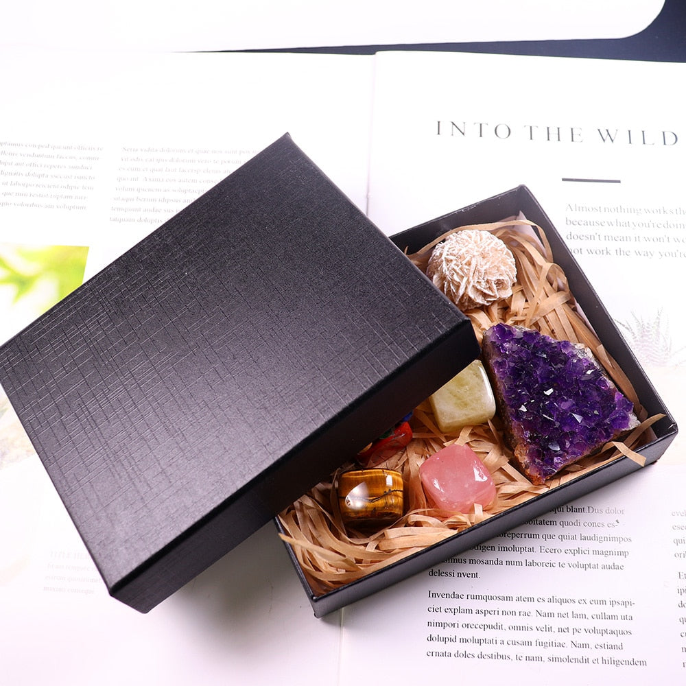 Seven Chakra Crystal Specimen Gift Box with Bracelet