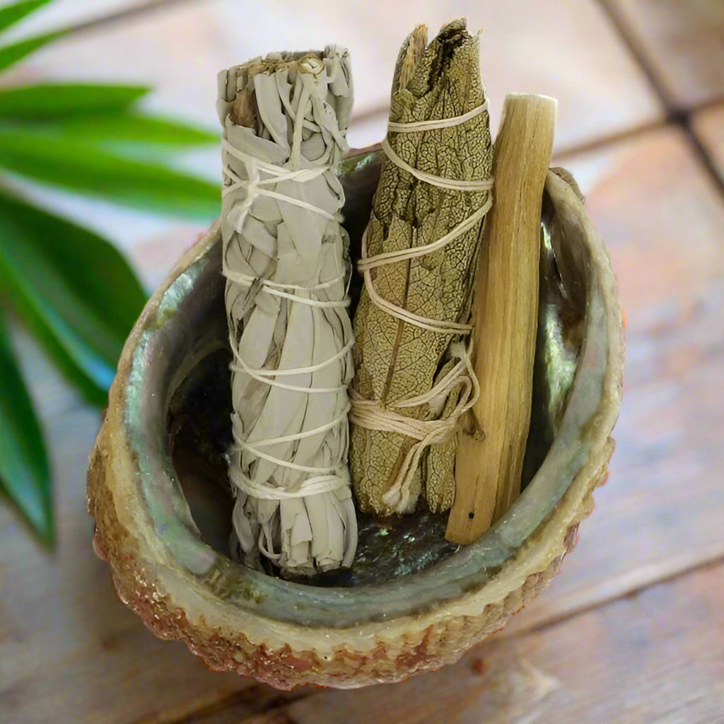 Smudging gift set with white sage, palo santo and yerba santa