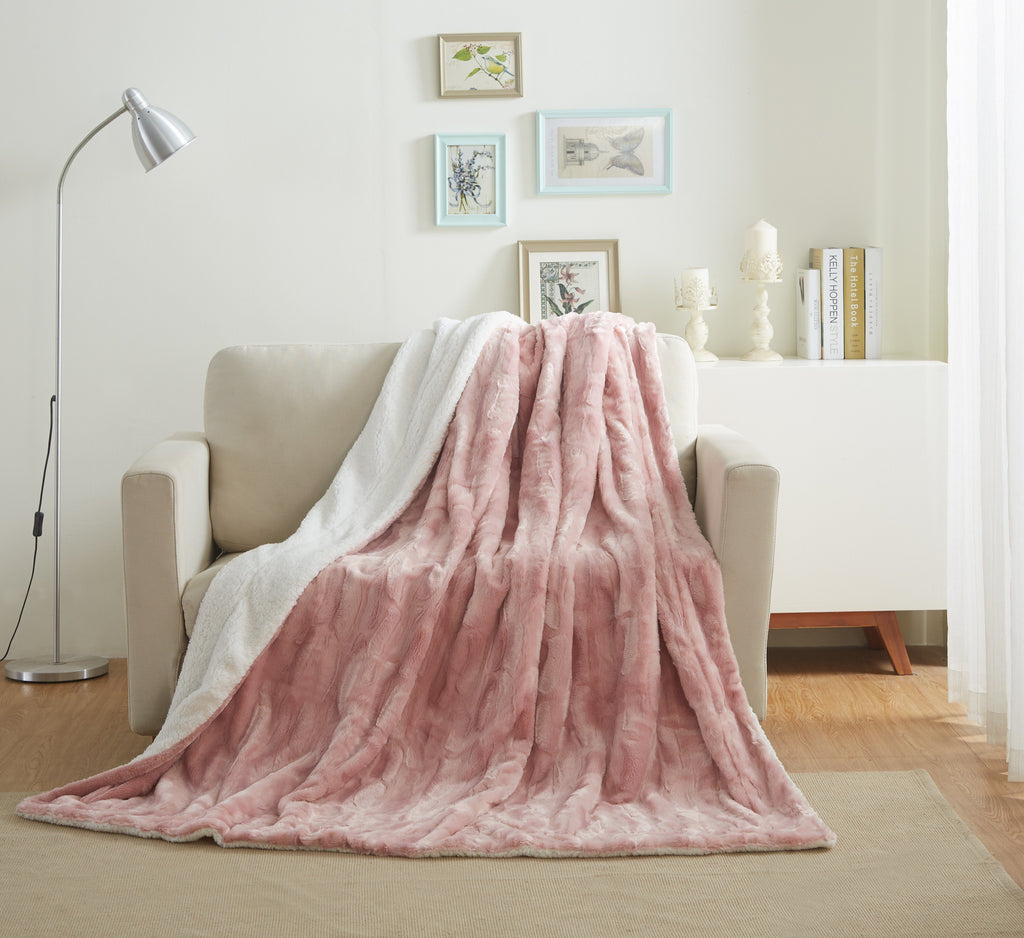 Tache dusty rose faux fur throw blanket with white sherpa backing