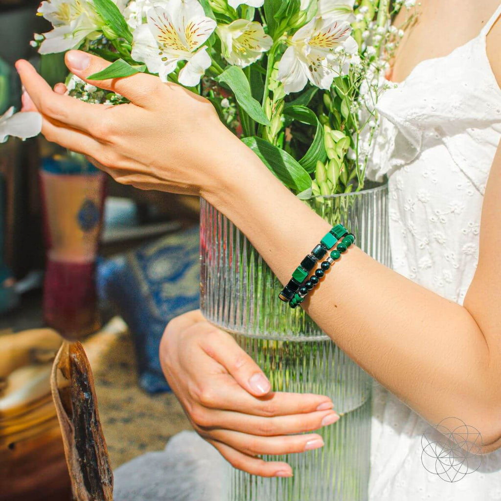 Malachite and black onyx bracelet set with open-hand charm, view 2