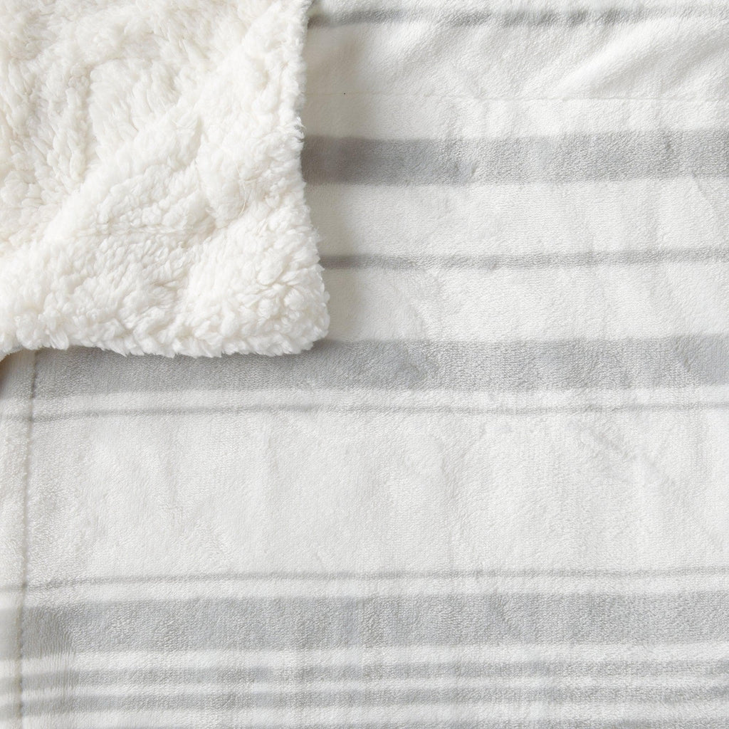 Great Bay Home Velvet Plush Sherpa Blanket, Kinsley Collection