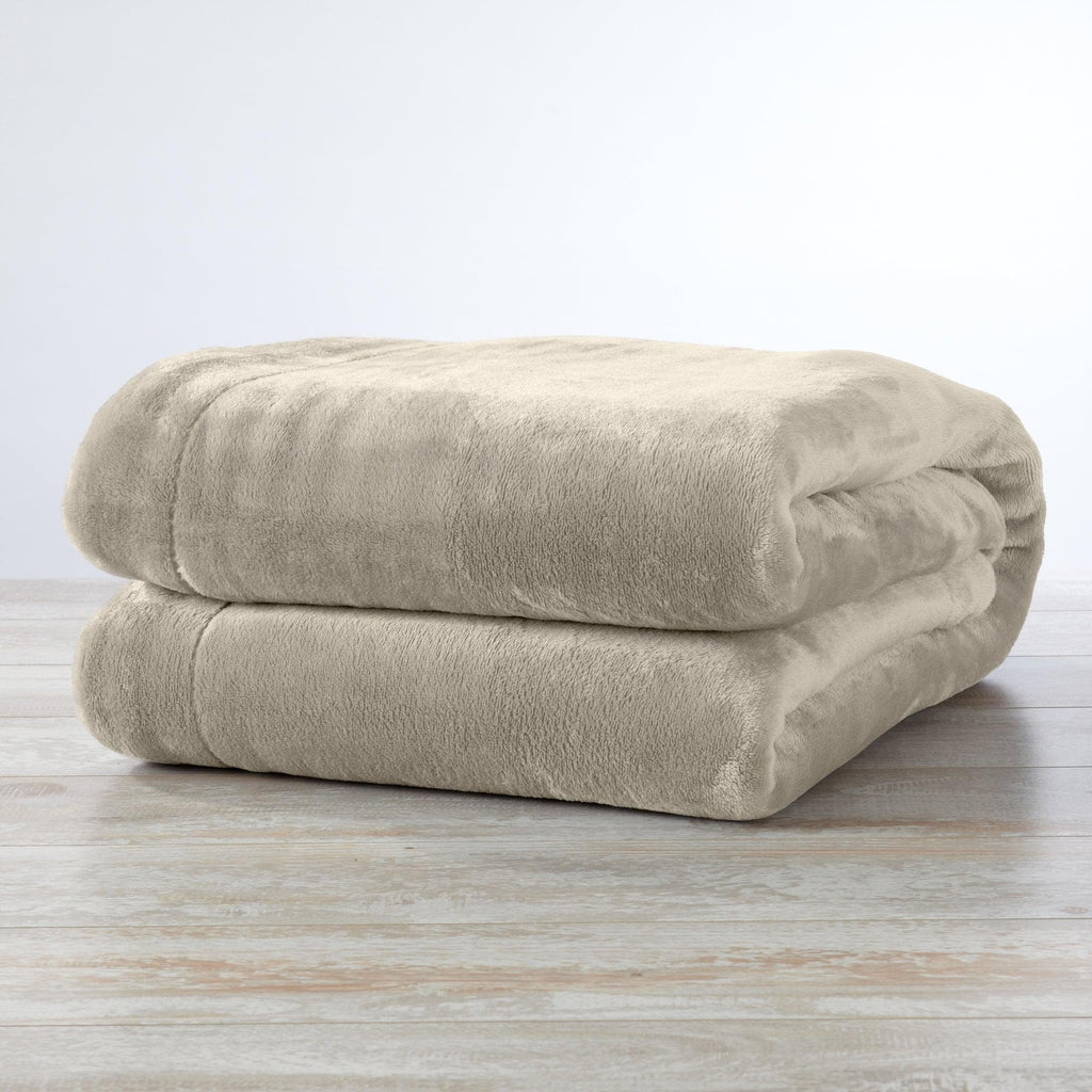 Great Bay Home Velvet Plush Sherpa Blanket, Kinsley Collection