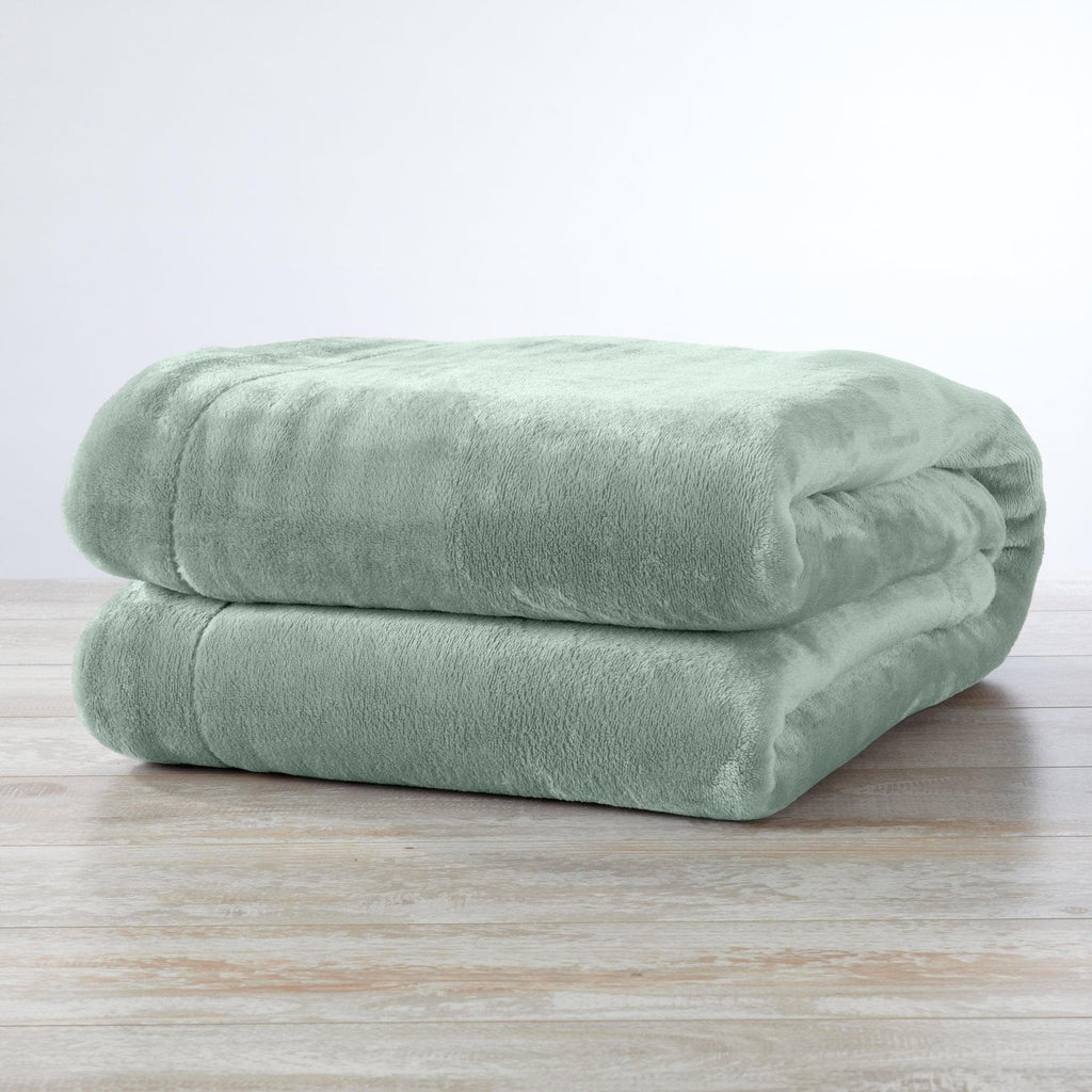 Great Bay Home Velvet Plush Sherpa Blanket, Kinsley Collection