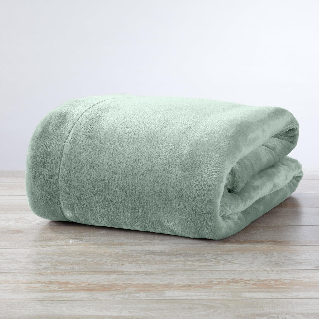 Great Bay Home Velvet Plush Sherpa Blanket, Kinsley Collection