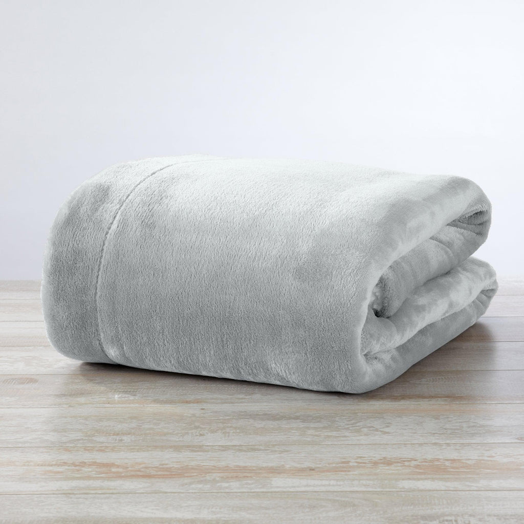 Great Bay Home Velvet Plush Sherpa Blanket, Kinsley Collection