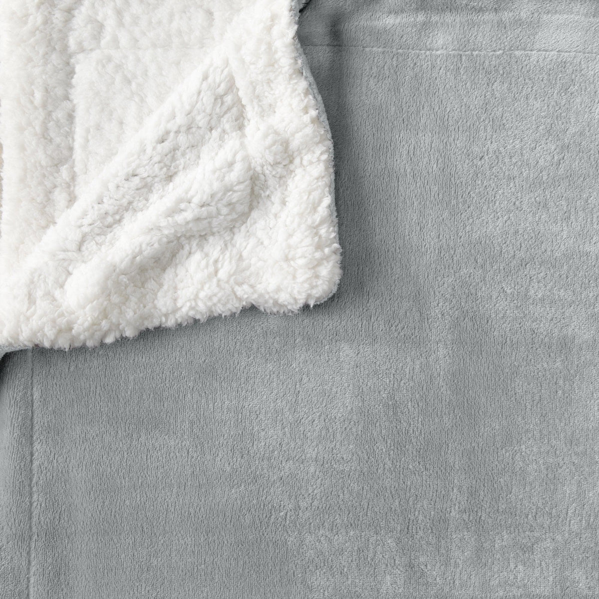Great Bay Home Velvet Plush Sherpa Blanket, Kinsley Collection