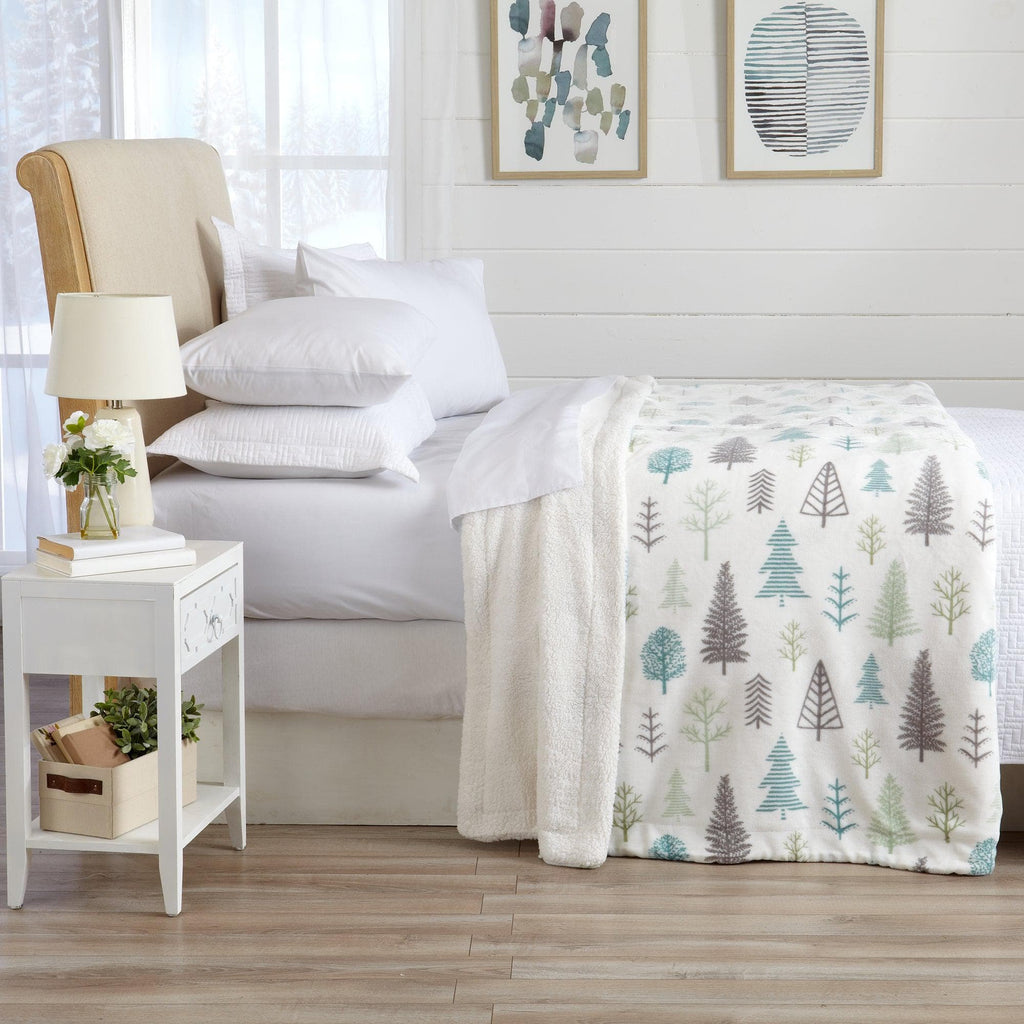 Great Bay Home Velvet Plush Sherpa Blanket, Kinsley Collection