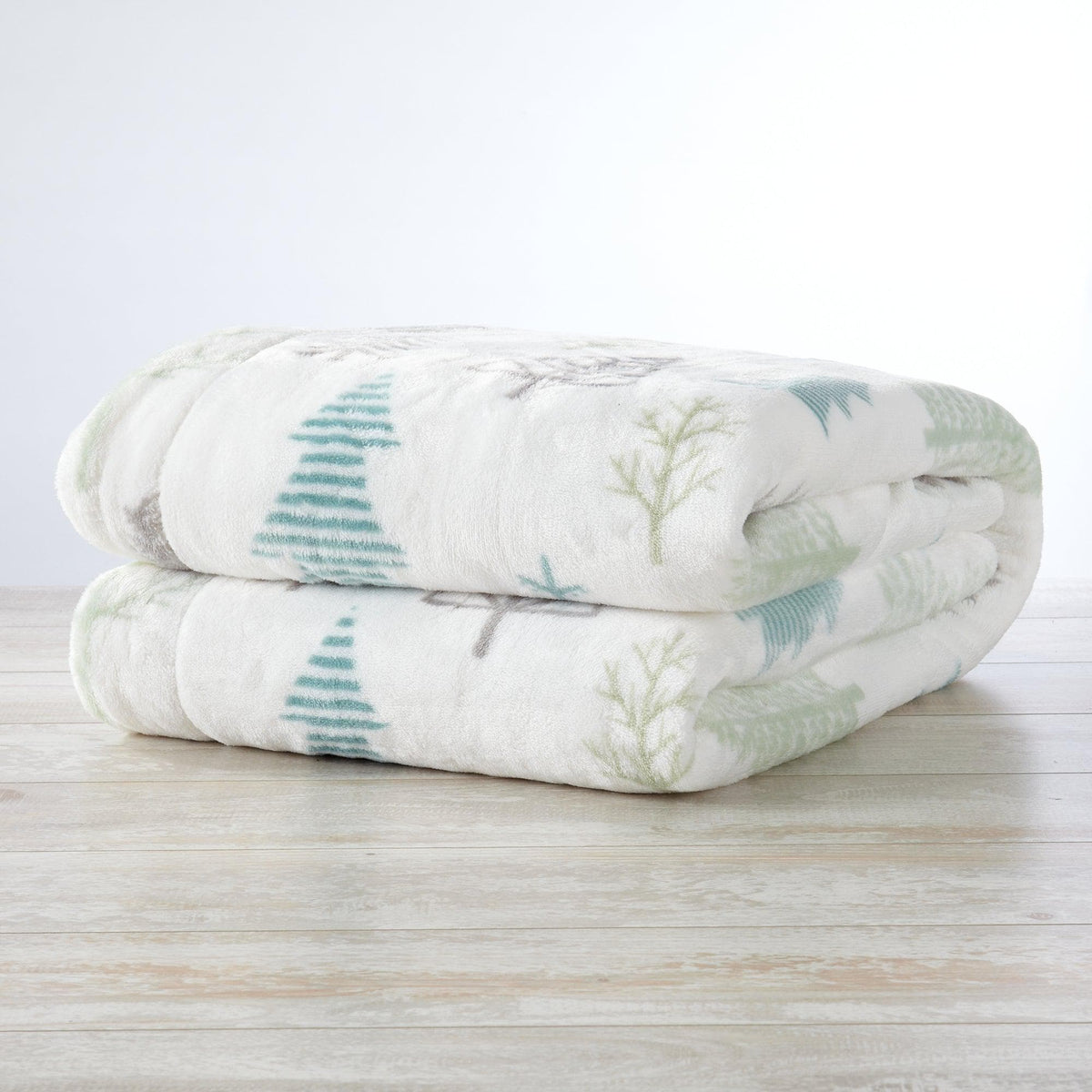 Great Bay Home Velvet Plush Sherpa Blanket, Kinsley Collection