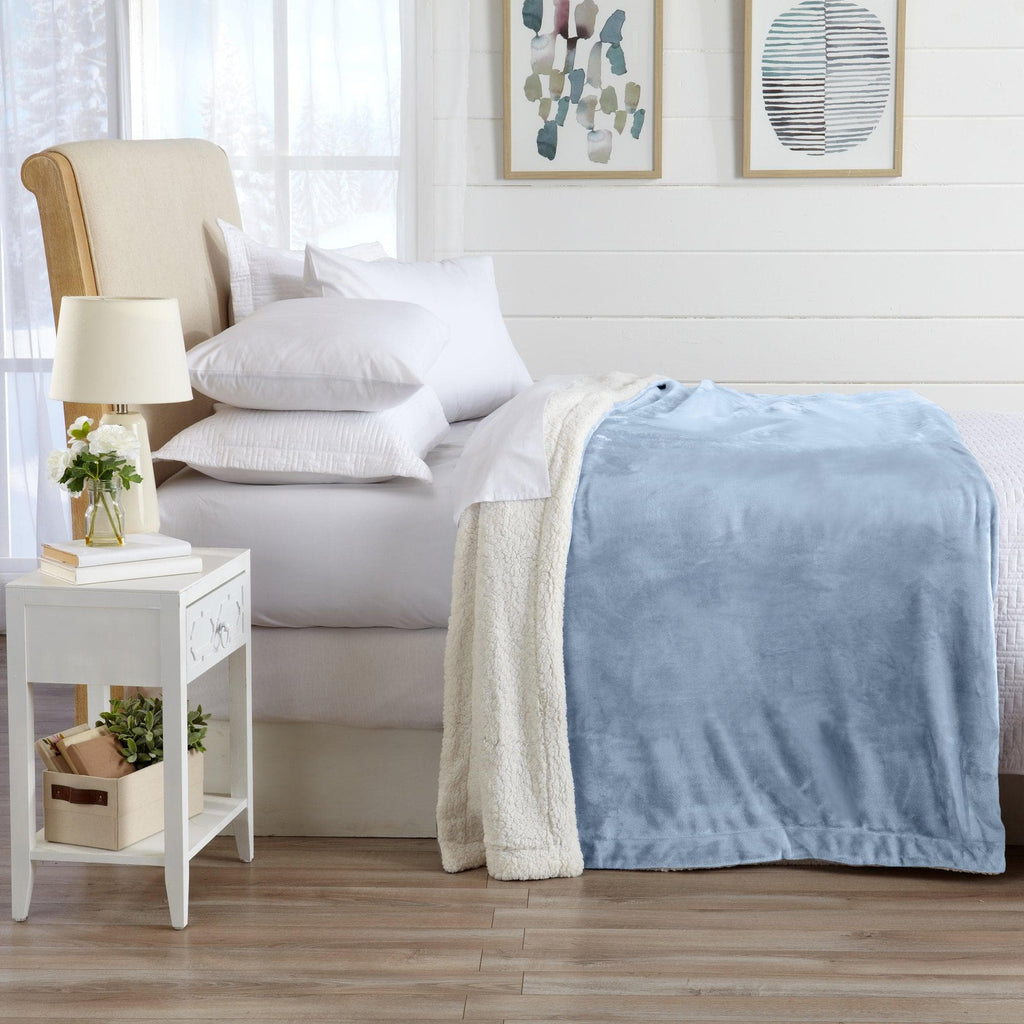 Great Bay Home Velvet Plush Sherpa Blanket, Kinsley Collection