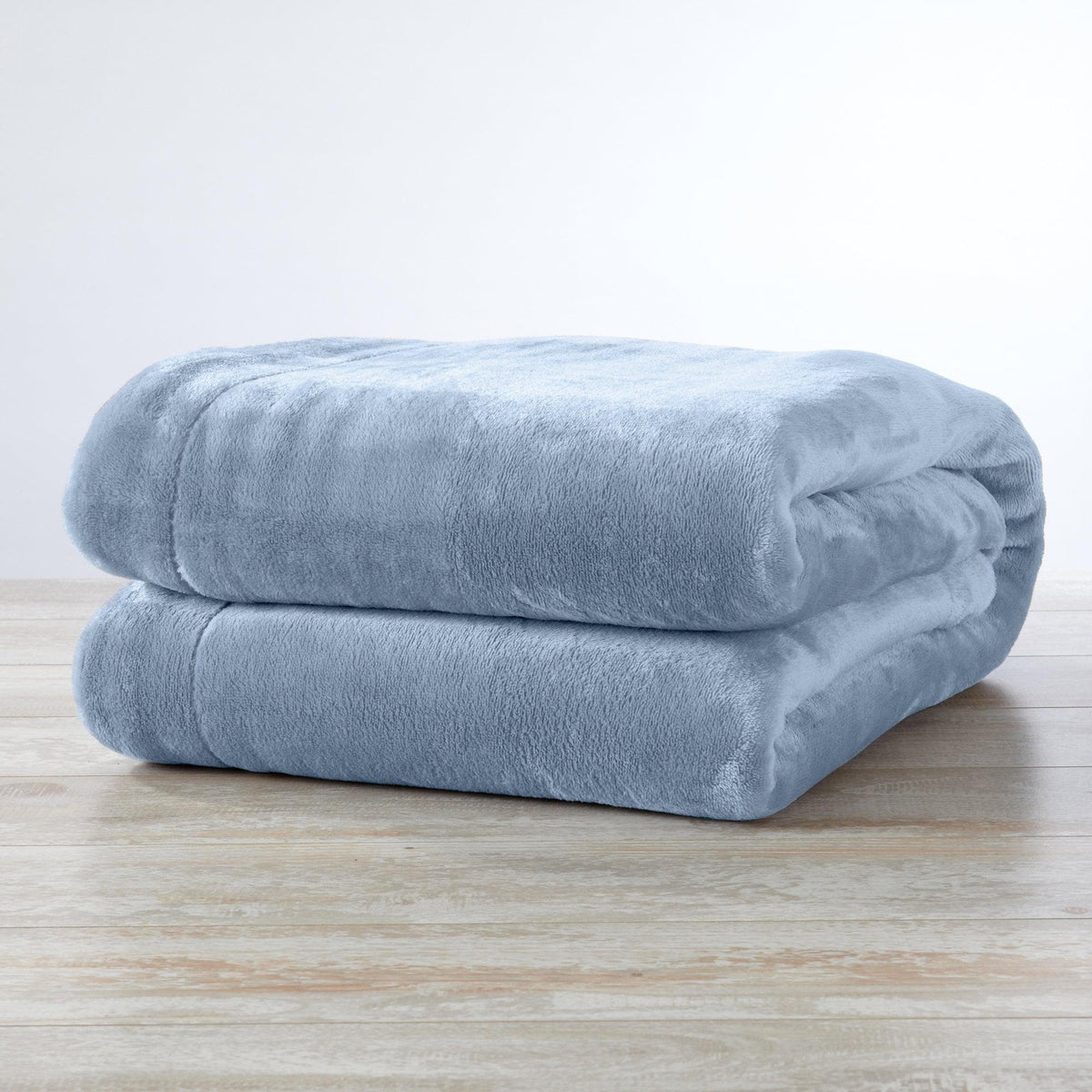 Great Bay Home Velvet Plush Sherpa Blanket, Kinsley Collection