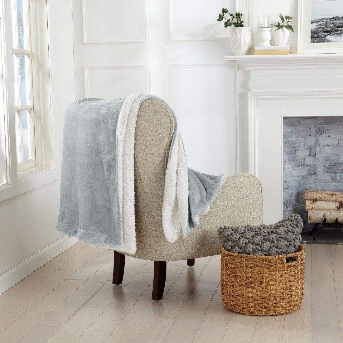 Great Bay Home Velvet Plush Sherpa Blanket, Kinsley Collection