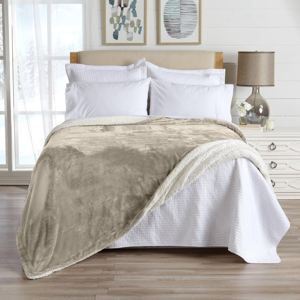 Great Bay Home Velvet Plush Sherpa Blanket, Kinsley Collection