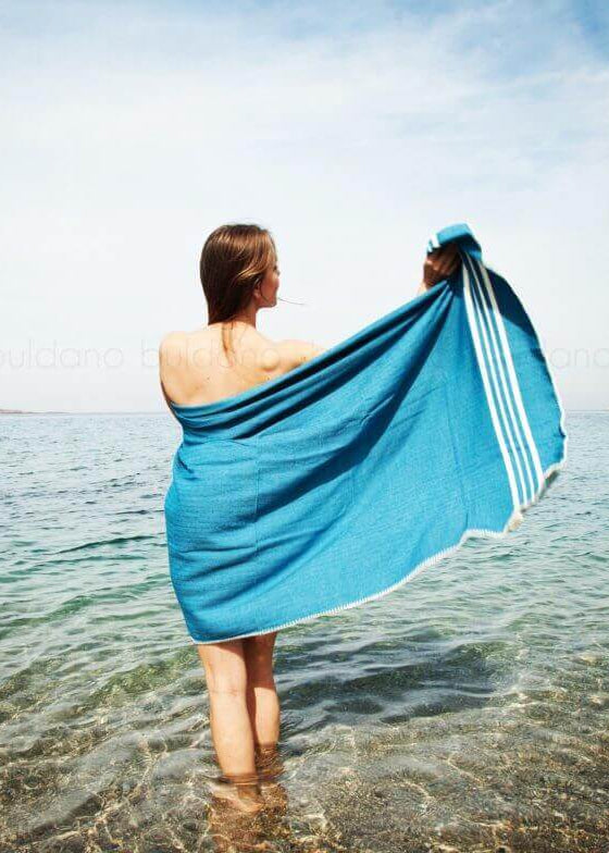 buldano Fringe-Free Handwoven Turkish Towel